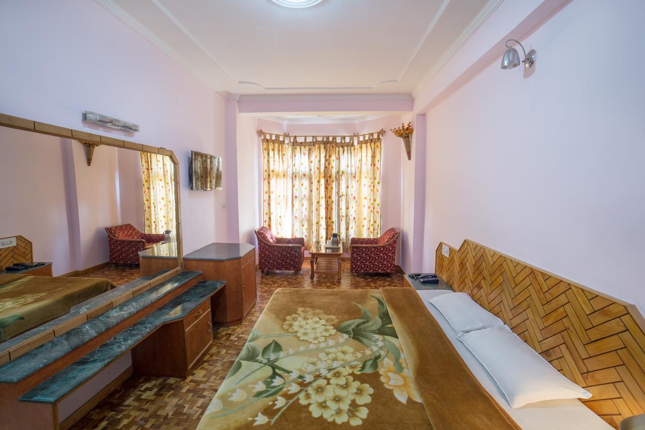 Hotel Satkar Residency - Riverside Old Manali Esterno foto