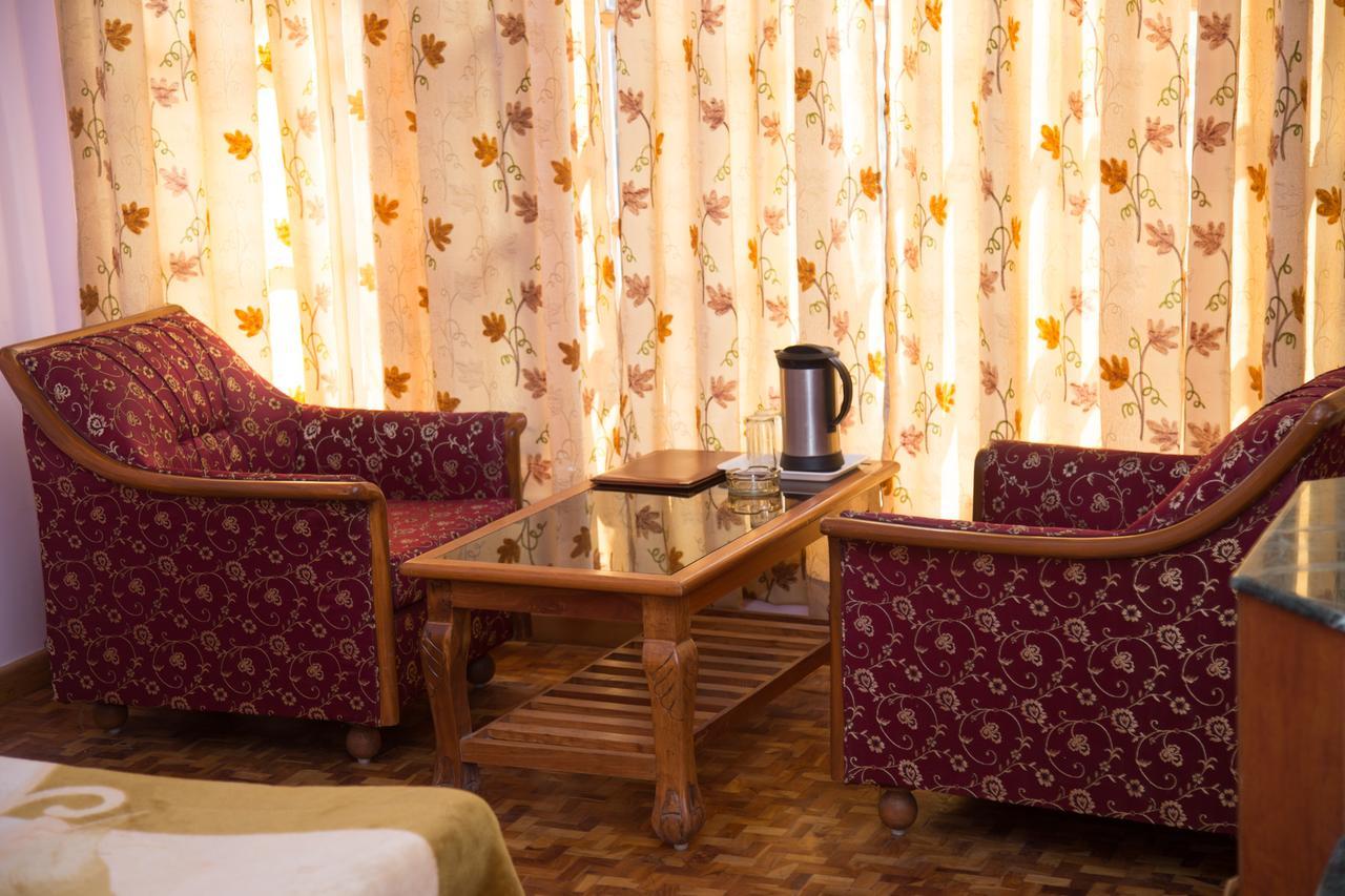 Hotel Satkar Residency - Riverside Old Manali Esterno foto